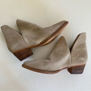 NWOT Free People Charm Double V Beige Suede Ankle Boots Sz 38.5